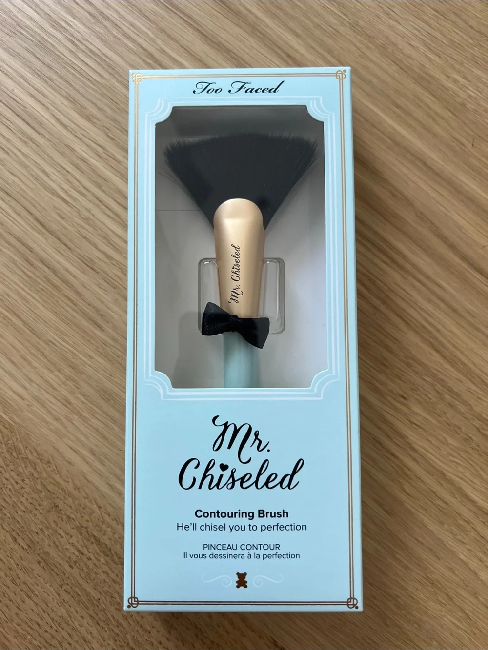 Too Faced Mr. Chiseled Contouring Brush